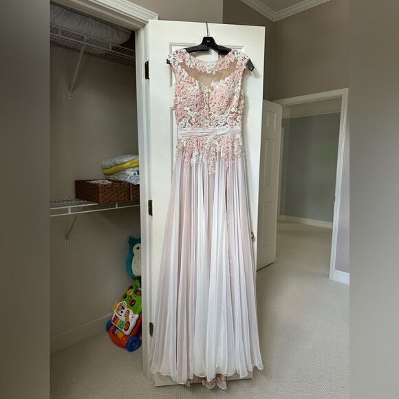 Mac Duggal embellished illusion cap sleeve a line Gown 8 Floral Beaded Dress - Picture 2 of 8